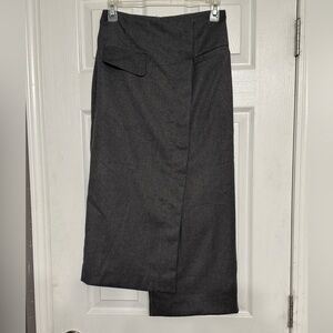 Moon River Charcoal Asymmetrical Hem Skirt XS